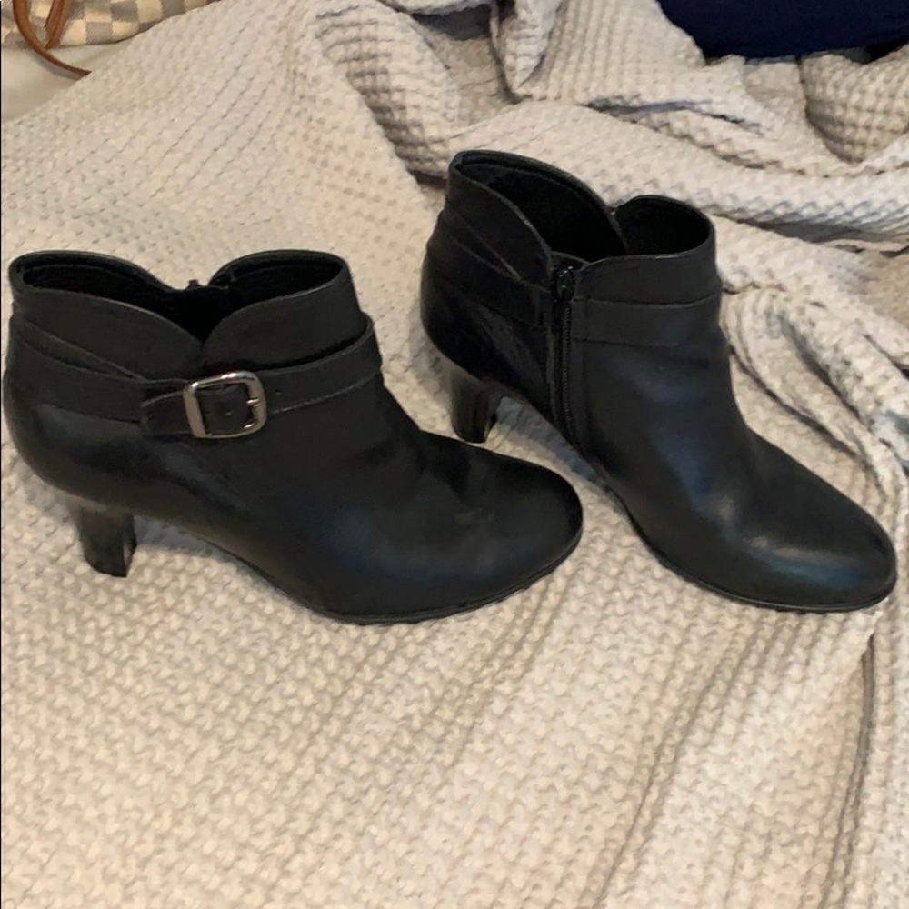 Nurture Booties.  Size 9.  Black.  Worn once.